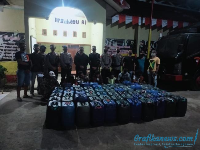 Aparat Kepolisian Amankan Ribuan Liter Miras